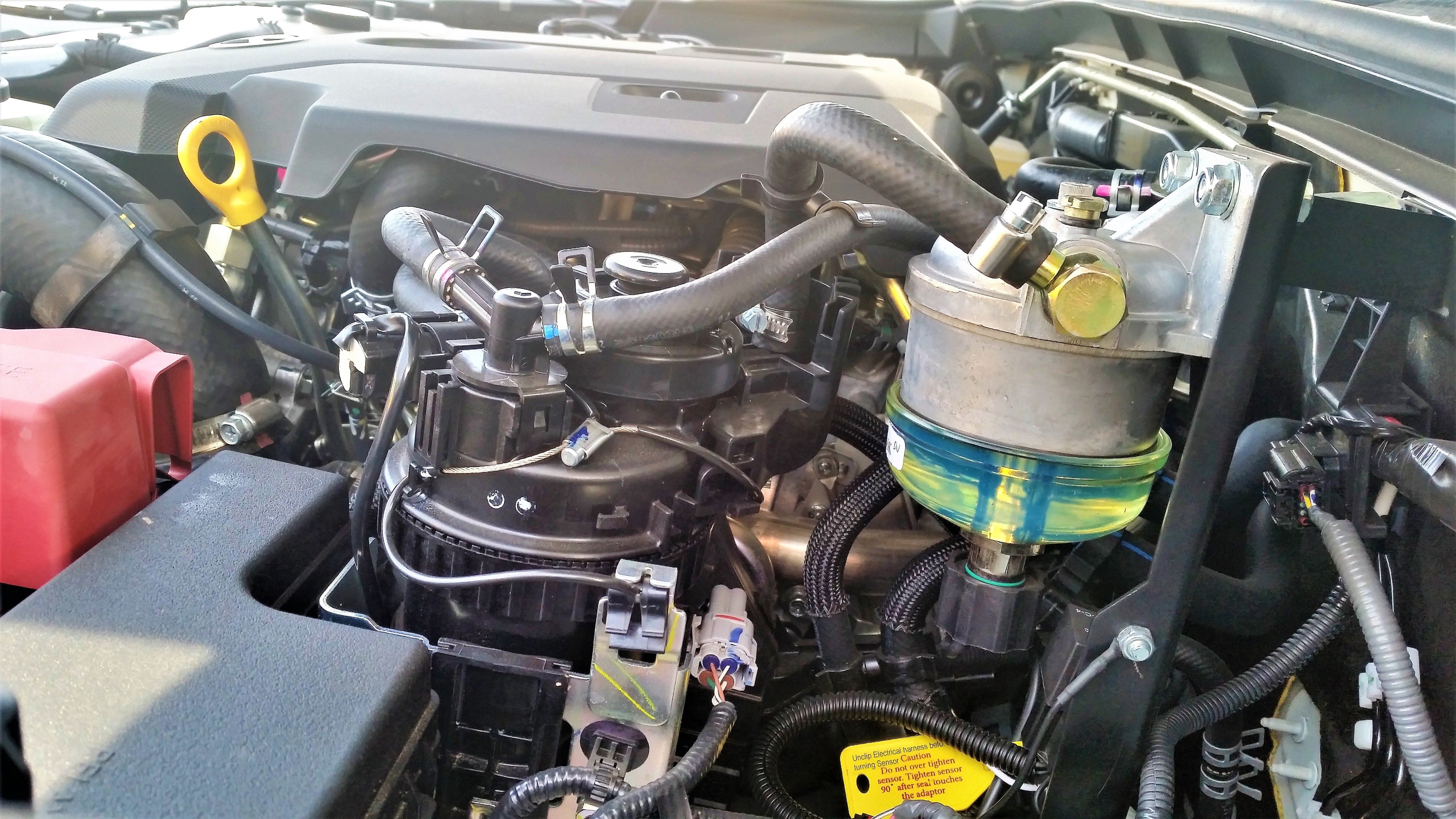 Specialist Tools AU Automotive Protection for Diesel Fuel Systems DIESEL WATER WATCH Water Trap/Separator Pre-Filter Electronic Water Detection - protection against Diesel Fuel Contamination Damage